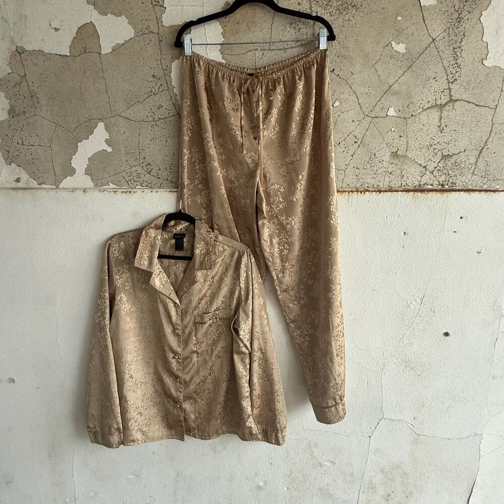 Vintage Satin Pajama Set Golden Floral Jacquard Lounge‎ Top and Pants